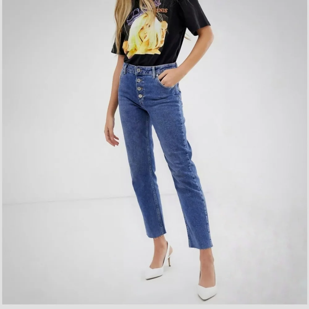 Levi's Premium Wedgie High Rise Straight Jeans Blue Size 24
